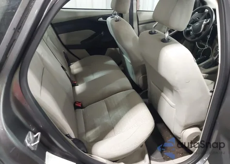 2012 Ford Focus Sel z USA, uszkodzony, nr VIN 1FAHP3H25CL197746